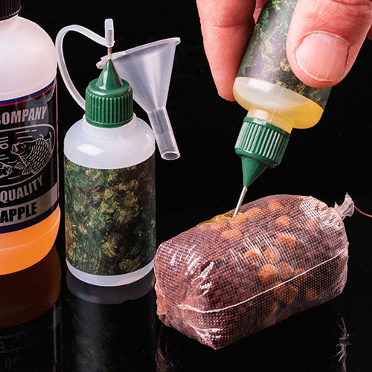 Gardner Camo Injector - Needle Bottel & Funnel