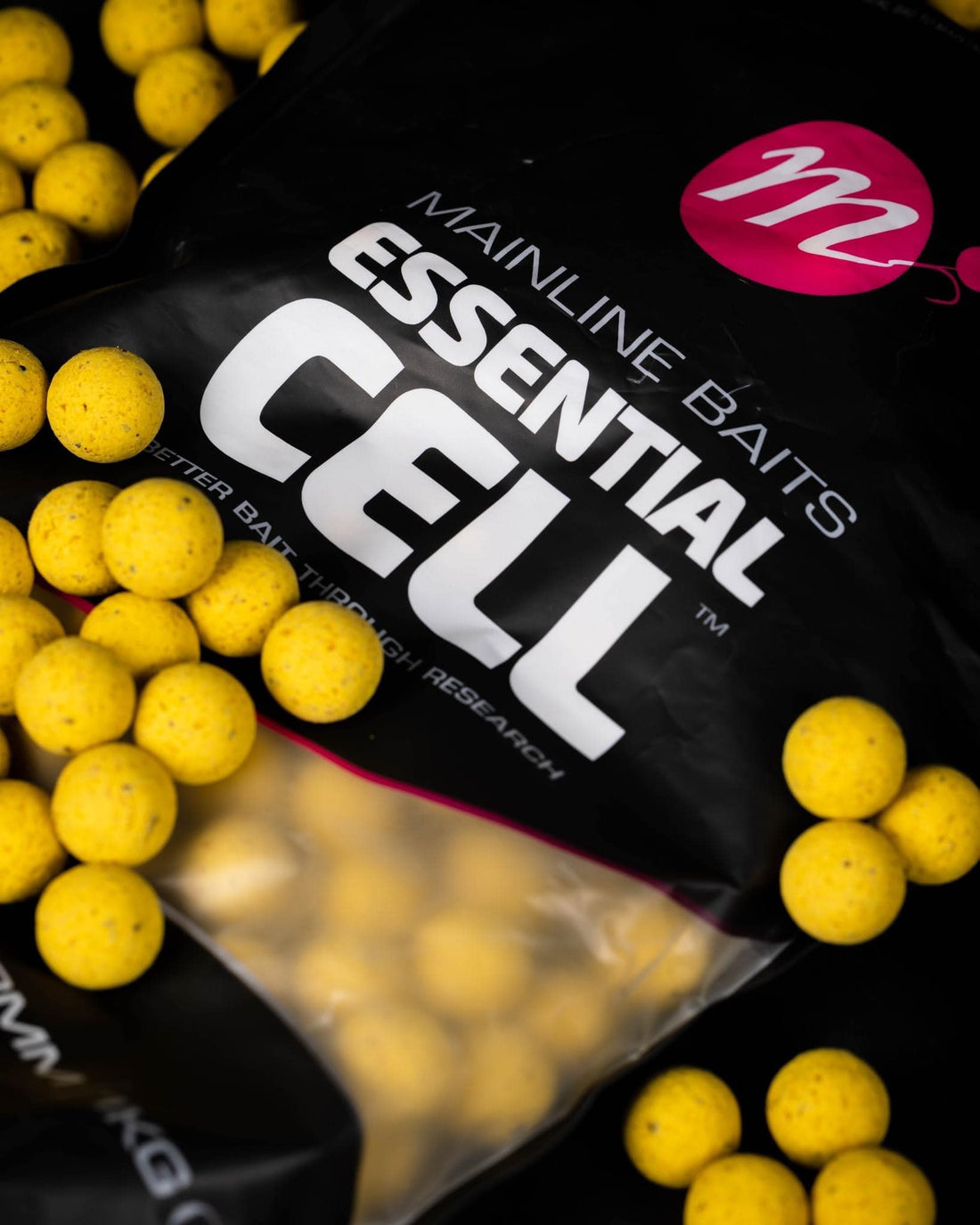 Mainline Shelf Life Boilies Essential Cell 1kg
