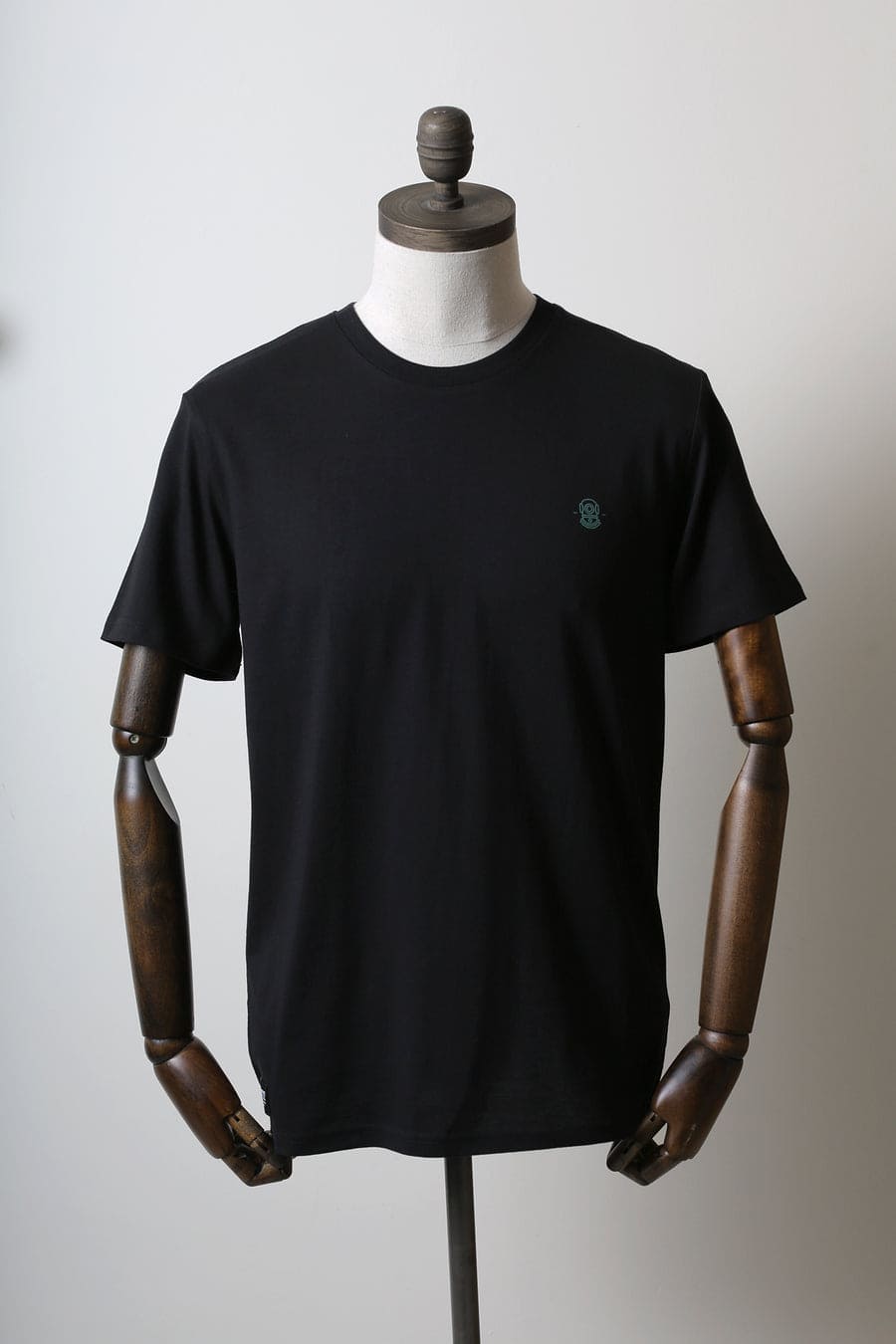 Sub Surface Basic Tee Black
