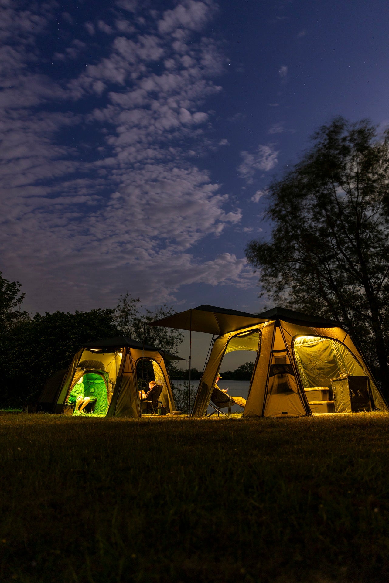Trakker Gazebo Pro XL Nitelife Vapour Shield