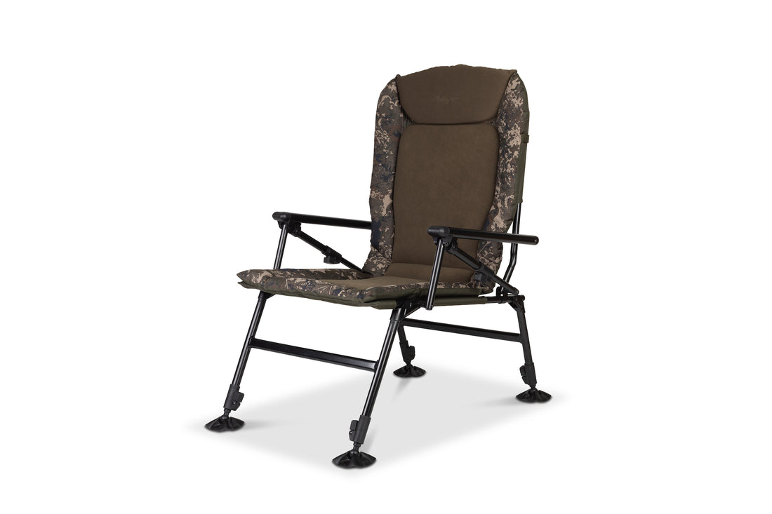 Nash Indulgence Hi Back Auto Reclining Chair Camo
