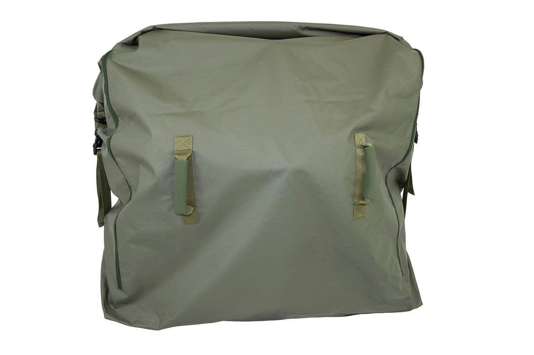 Trakker Downpour Roll-Up Bed Bag